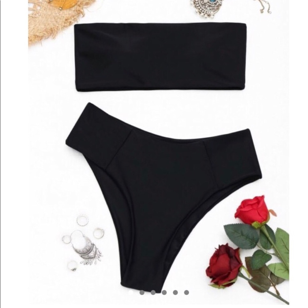 High cut bandeau bikini